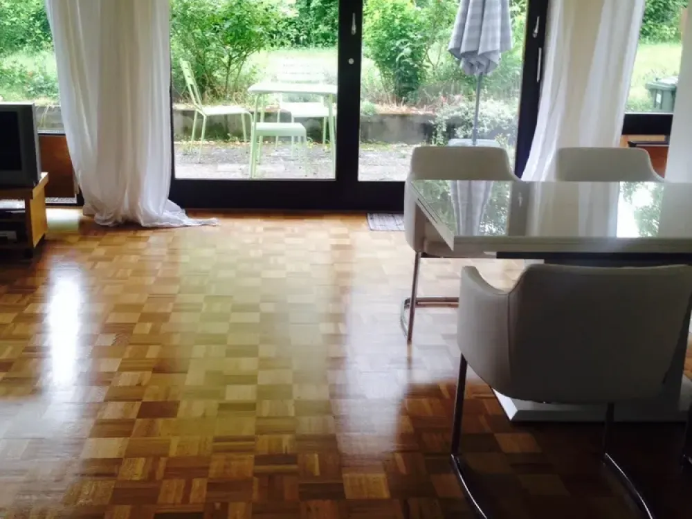 Wunderschöne 3-Zimmer -Terrassenwohnung mit Garten