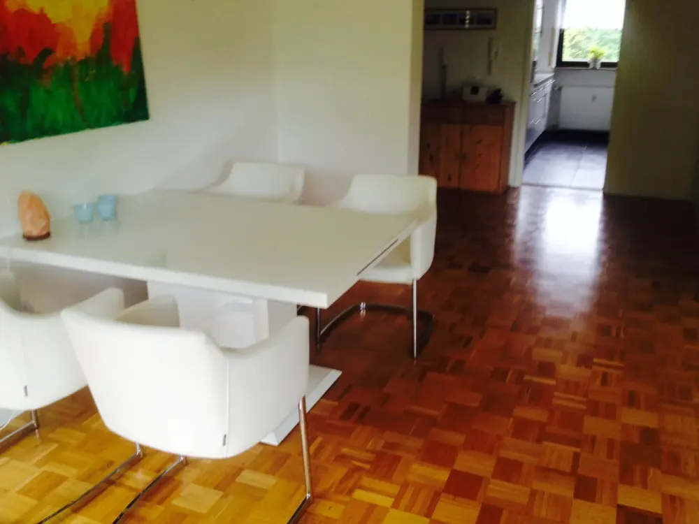 Wunderschöne 3-Zimmer -Terrassenwohnung mit Garten