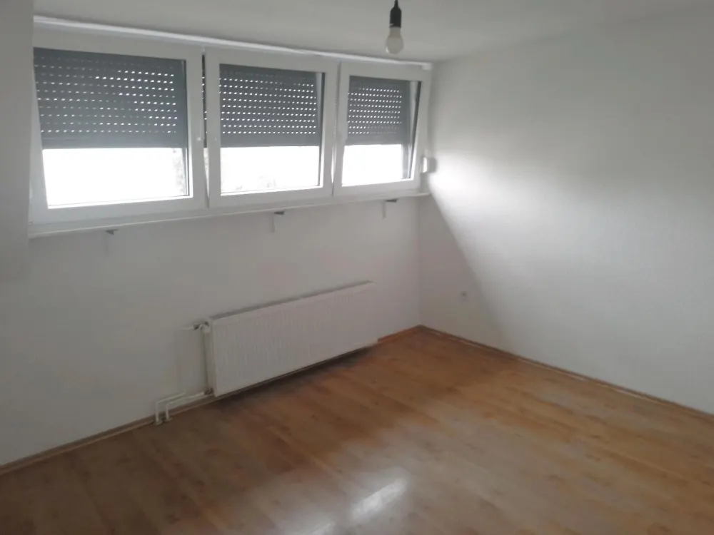 3 Zimmer DG-Wohnung