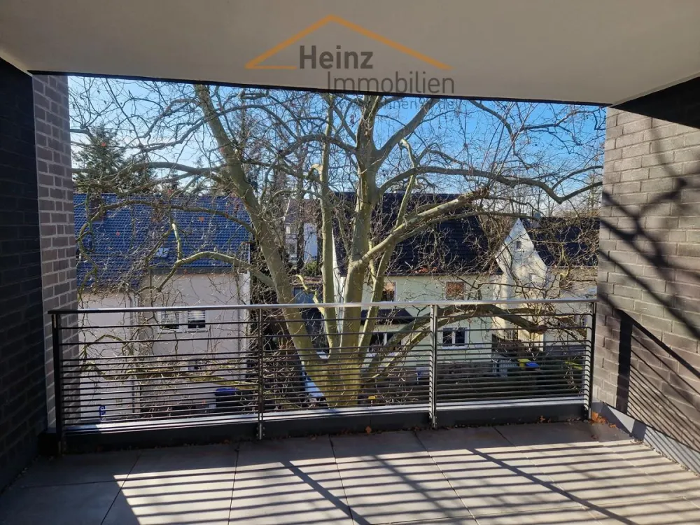 Balkonwohnung in ruhiger Zentrumslage von Bergisch Gladbach !!!