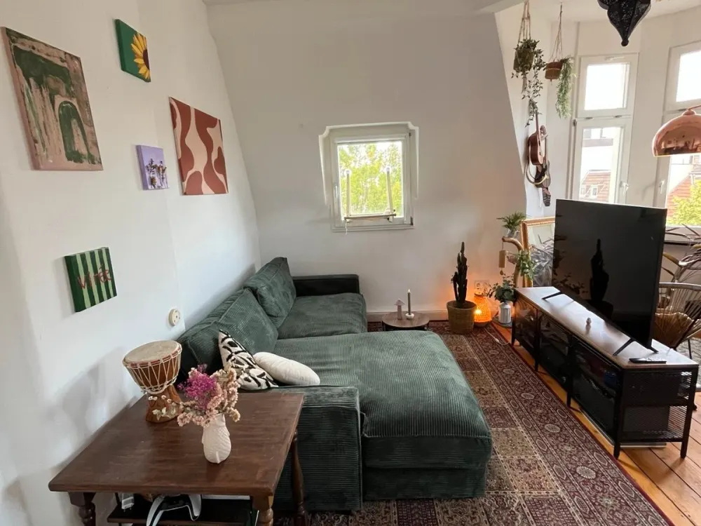 Zwischenmiete ab März 2027: Altbau-Wohnung in Köln Höhenberg