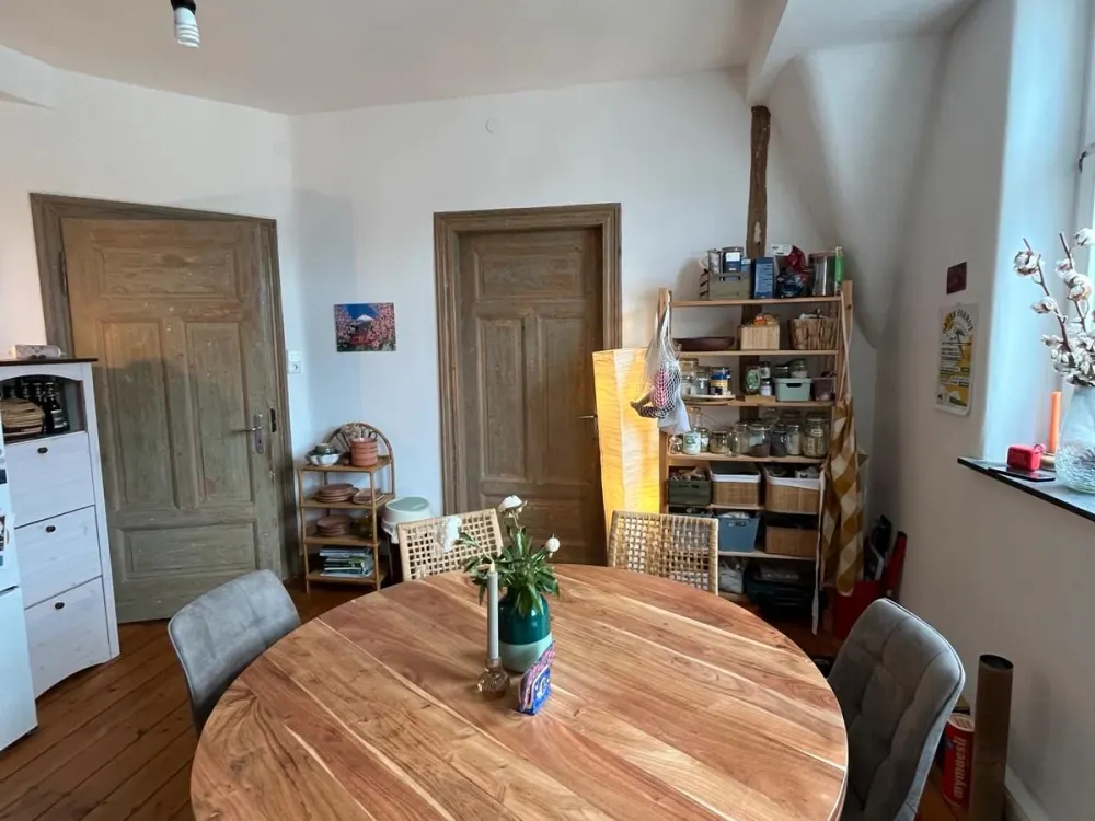Zwischenmiete ab März 2027: Altbau-Wohnung in Köln Höhenberg
