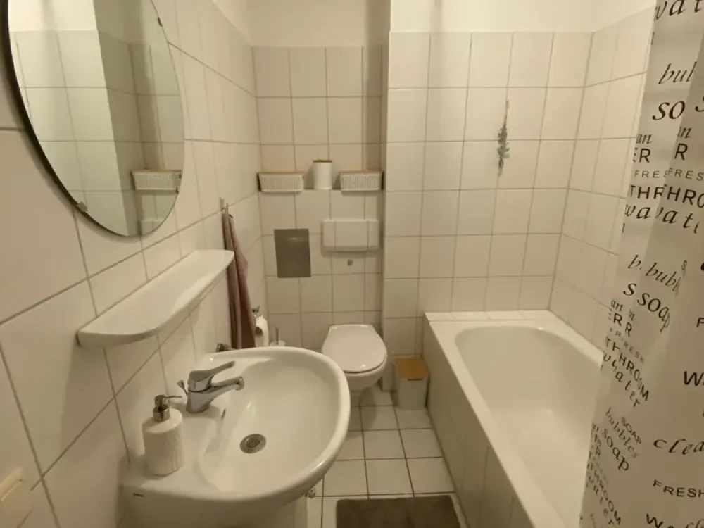 Frechen-Innenstadt, Ruhiglage, 2 Zimmer-Wohnung mit Südbalkon