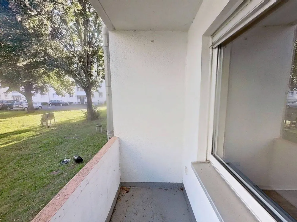 Große 3-Zi.-Whg. mit BALKON in Paderborn-Sennelager