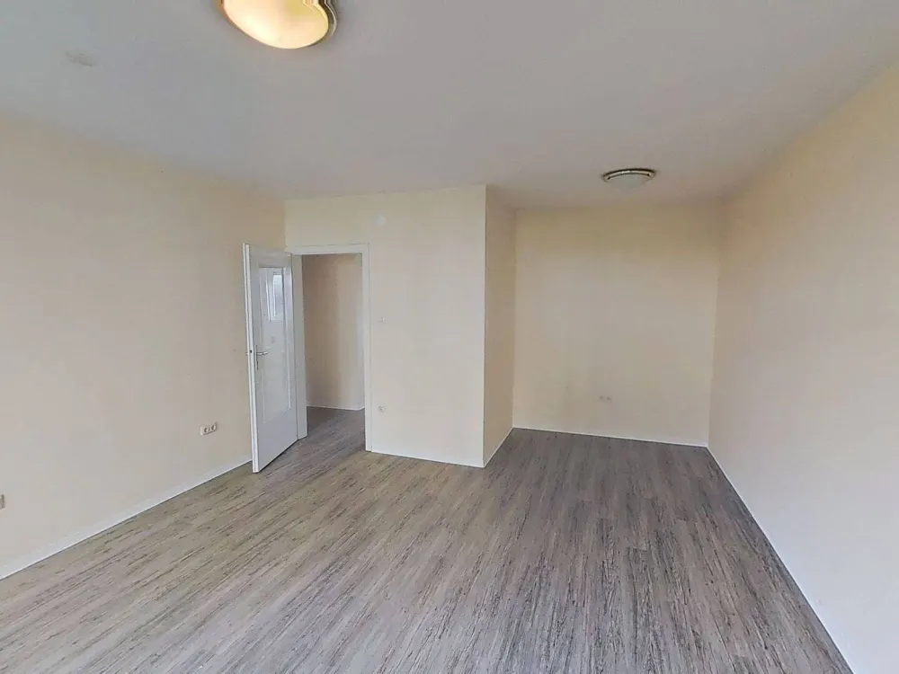 Große 3-Zi.-Whg. mit BALKON in Paderborn-Sennelager