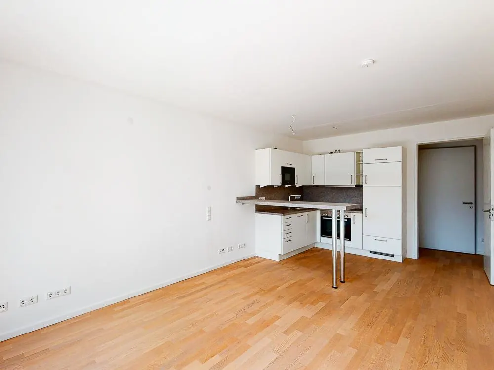 Perfekt für Paare! 2-Zimmerwohnung mit Balkon und Einbauküche