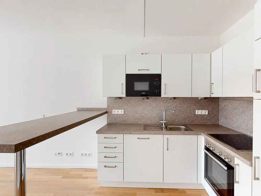 Perfekt für Paare! 2-Zimmerwohnung mit Balkon und Einbauküche