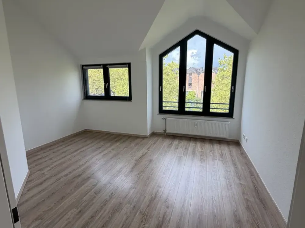Geräumige und frisch renovierte 3 Zimmer Wohnung in Mettmann
