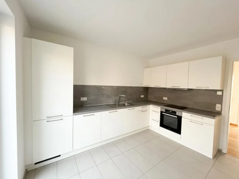 Großzügige 4-Zimmer-Maisonette-Wohnung mit Dachterrasse in Hamburg Jenfeld - Wentzel Dr.