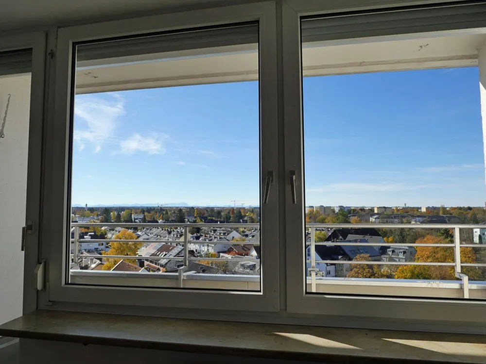 Practical 1.5-Room Apartment in Munich with Balcony