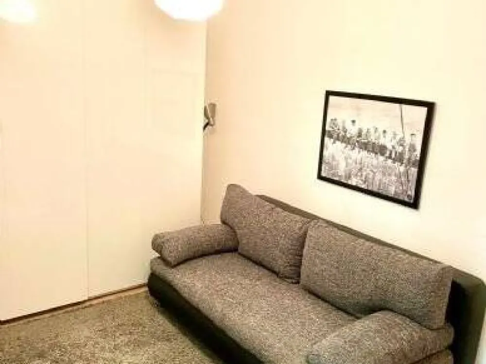 Möblierte 1,5 Zimmerwohnung in Eppendorf mit Terasse und Garten
