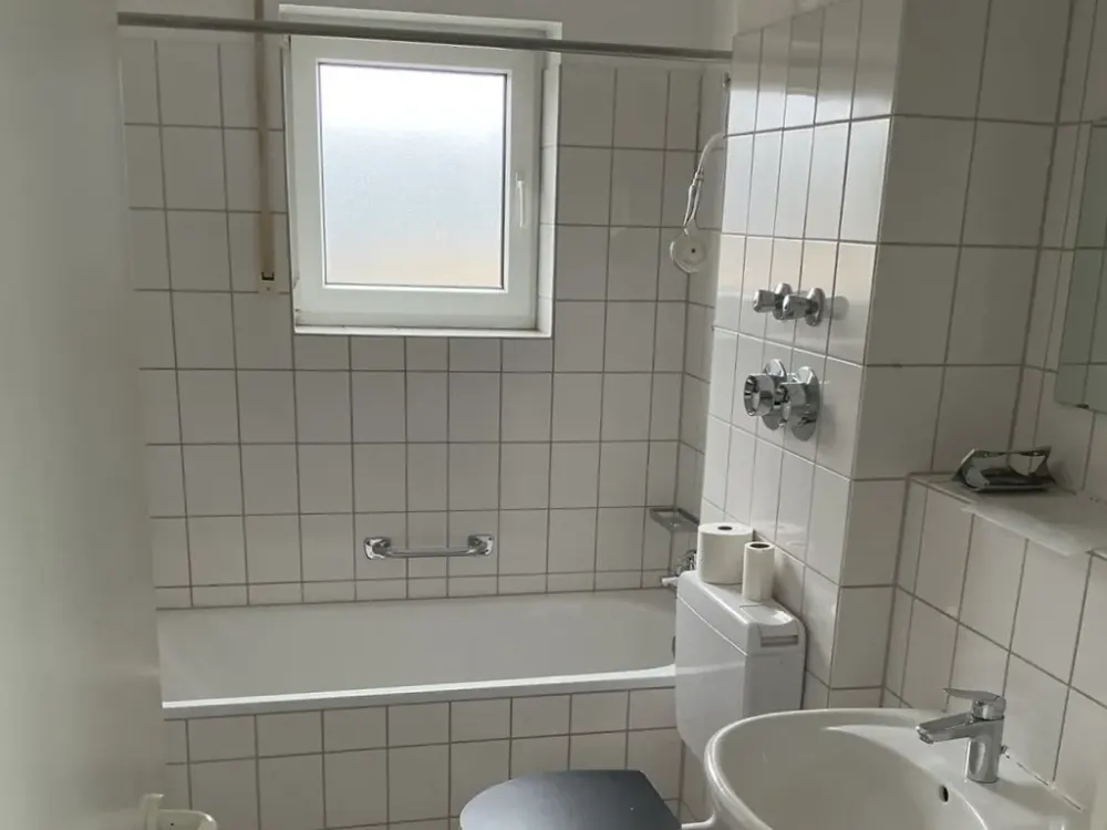 Cozy 2-room apartment with balcony in the attic (no elevator)