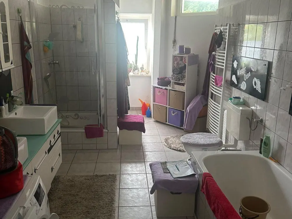 bald frisch gemalert: 4 Zimmer- Wohnung, Taucha, zentrale Lage