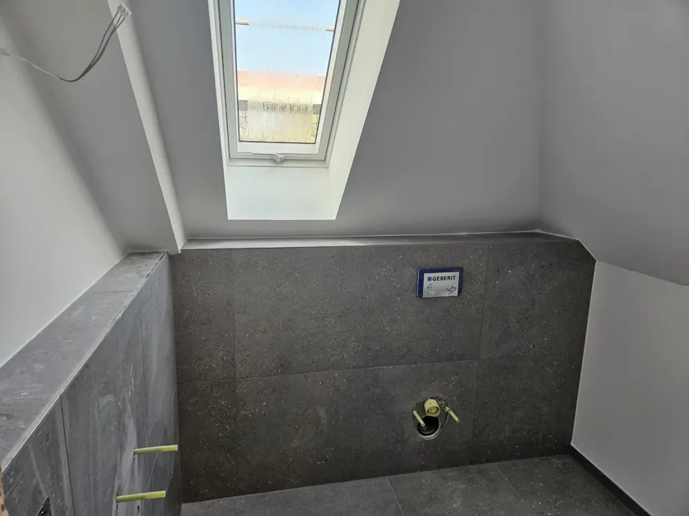 Neubau, 3-Zimmer Dachgeschosswohnung mit Balkon im 2. Obergeschoss