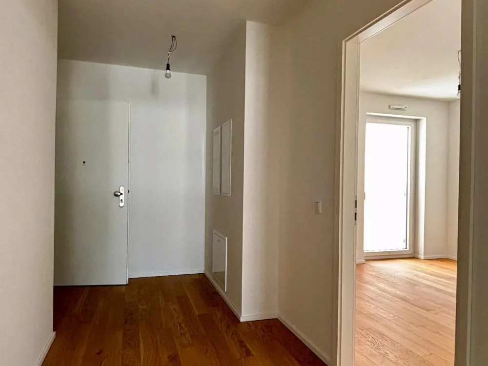 2-Zimmer Neubauwohnung mit EBK & Balkon in top Lage in D-Heerdt