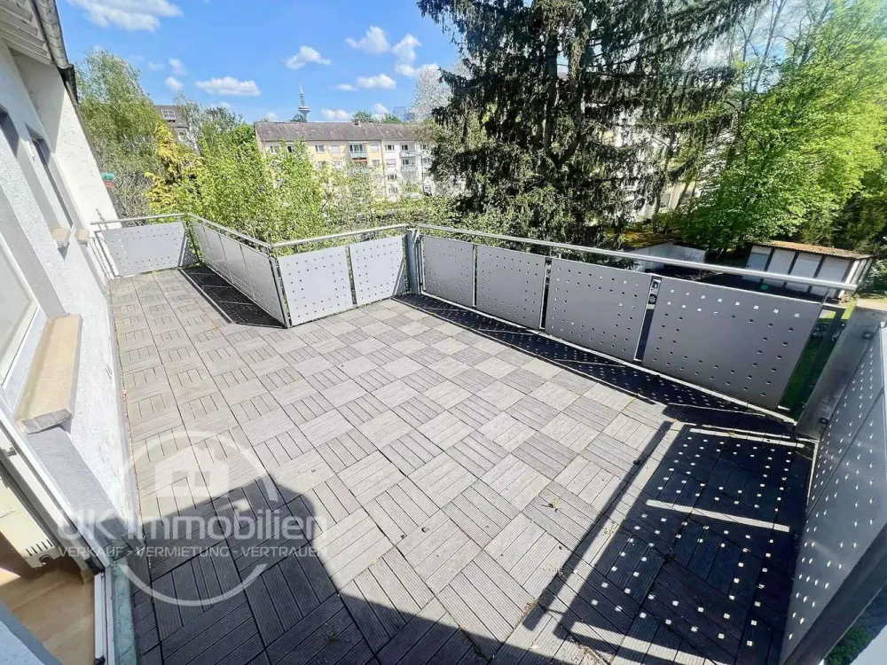 5-Zi RaumGigant mit Dachterrasse + Close2 Japanese School