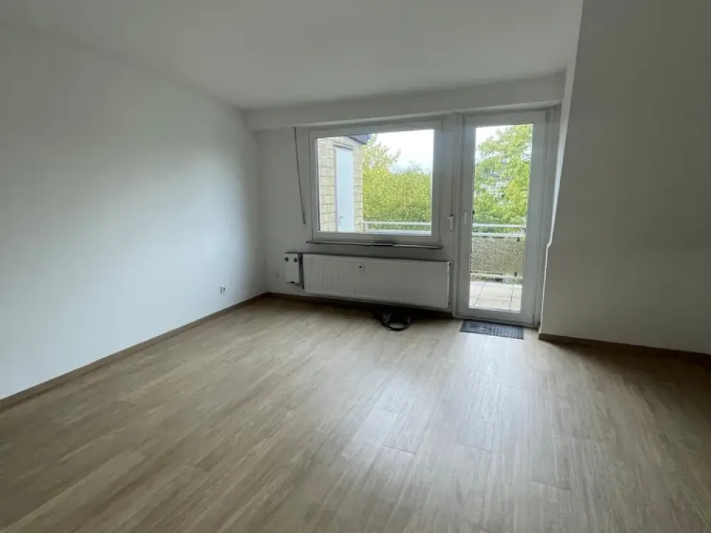 Besichtigung: 14.09. um 19:00 Uhr - großzügige 2-Zimmer-Maisonette-Wohnung auf hellen 91 m²