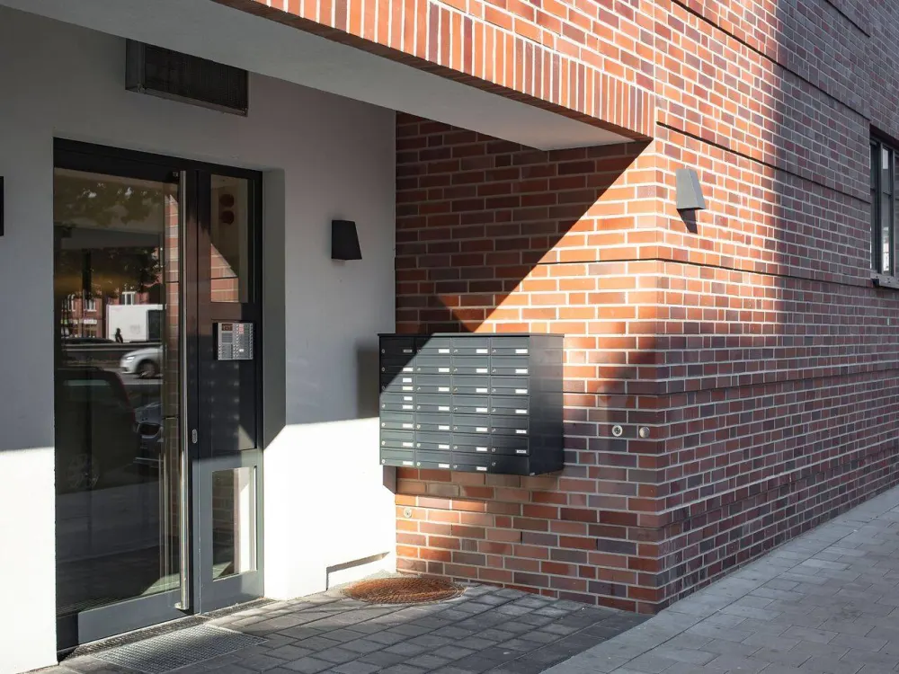 2 Zi. -Innenstadtwohnung zwischen HafenCity & Hauptbahnhof, ca. 67m², 1.380 € Kalt