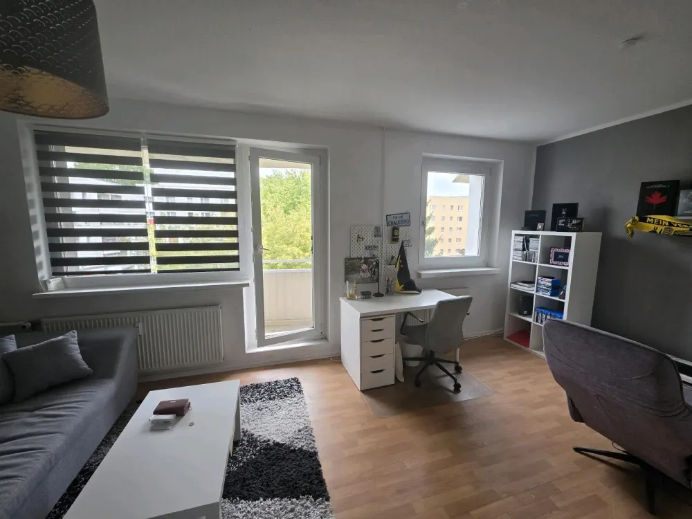 Nachmieter für möblierte 2 Zimmer Wohnung mit Balkon gesucht!
