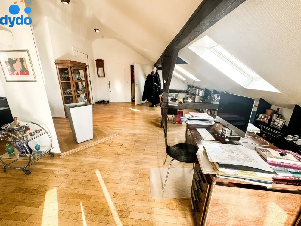 Ein Zuhause über den Dächern der Stadt - Exklusives Penthouse ab 01.12.2026
