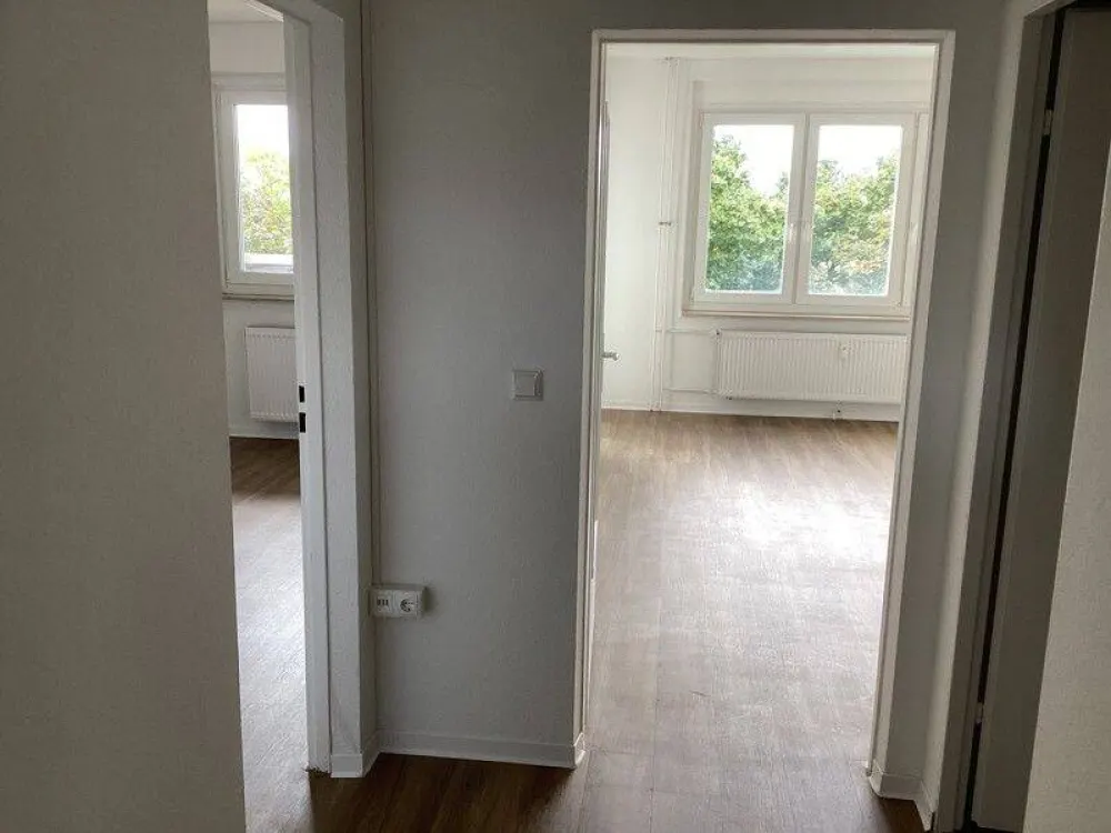 Miet mich - individuelle 2-Zimmer-Wohnung mit Balkon