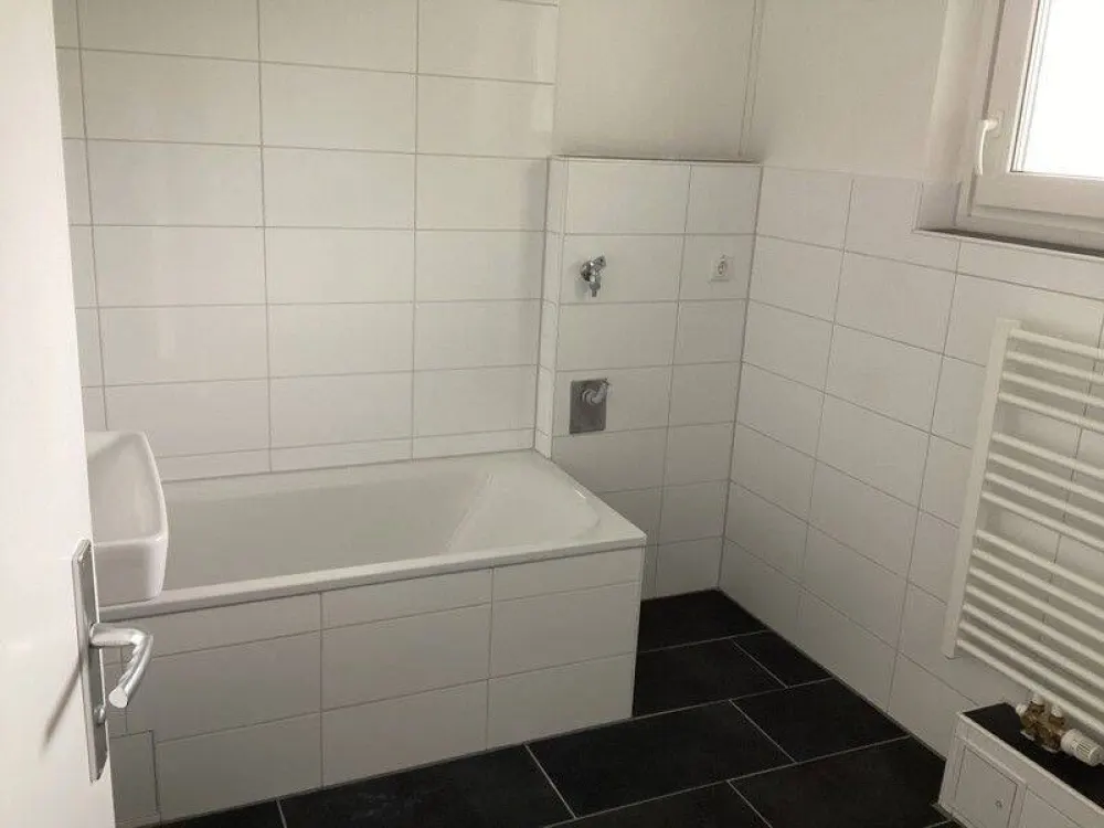 Miet mich - individuelle 2-Zimmer-Wohnung mit Balkon