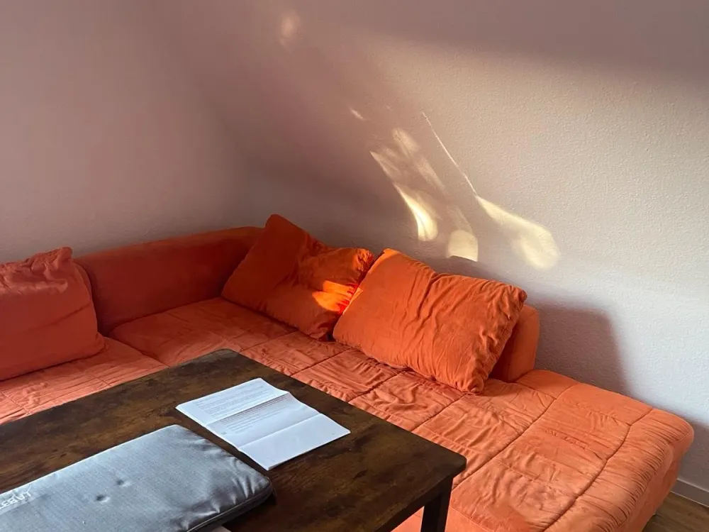 1-Zimmer-Wohnung (33qm) in Düsseldorf-Angermund mit Möbeln