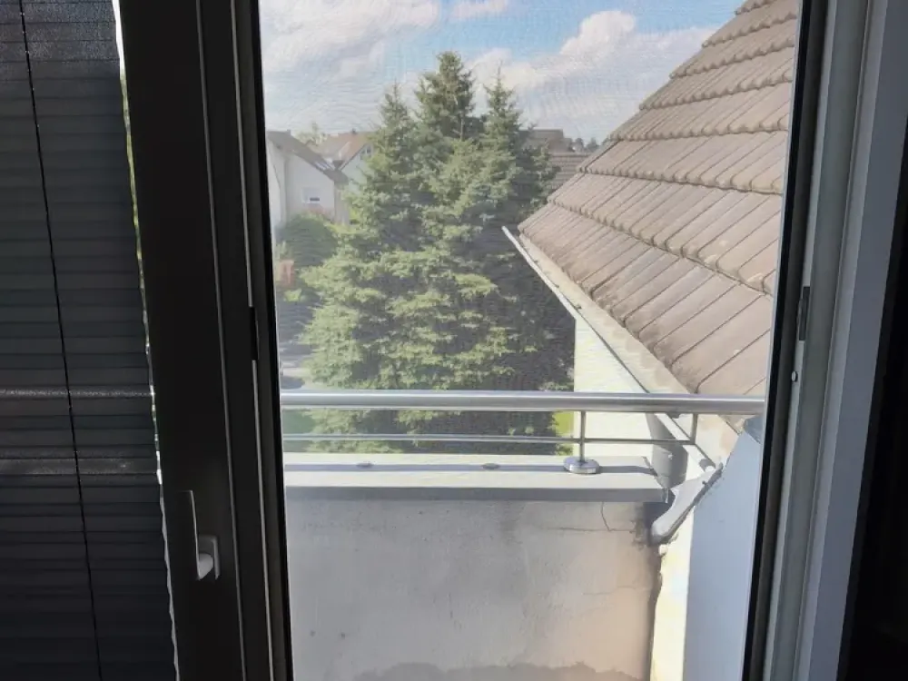 Sanierte 3-Zimmer-Etagenwohnung mit Einbauküche in Leverkusen