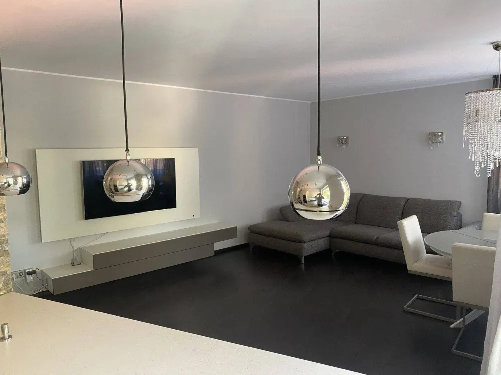 Stilvoll möblierte ruhige 3-Zi. Whg. | 80qm | optimale Anbindung