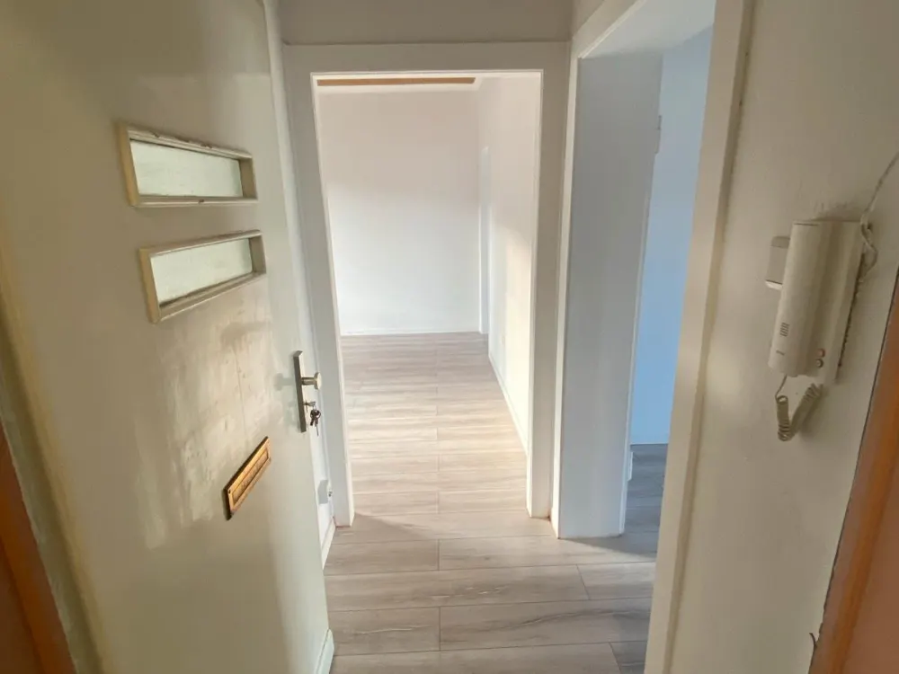 2 Zimmer Wohnung ab sofort zu vermieten