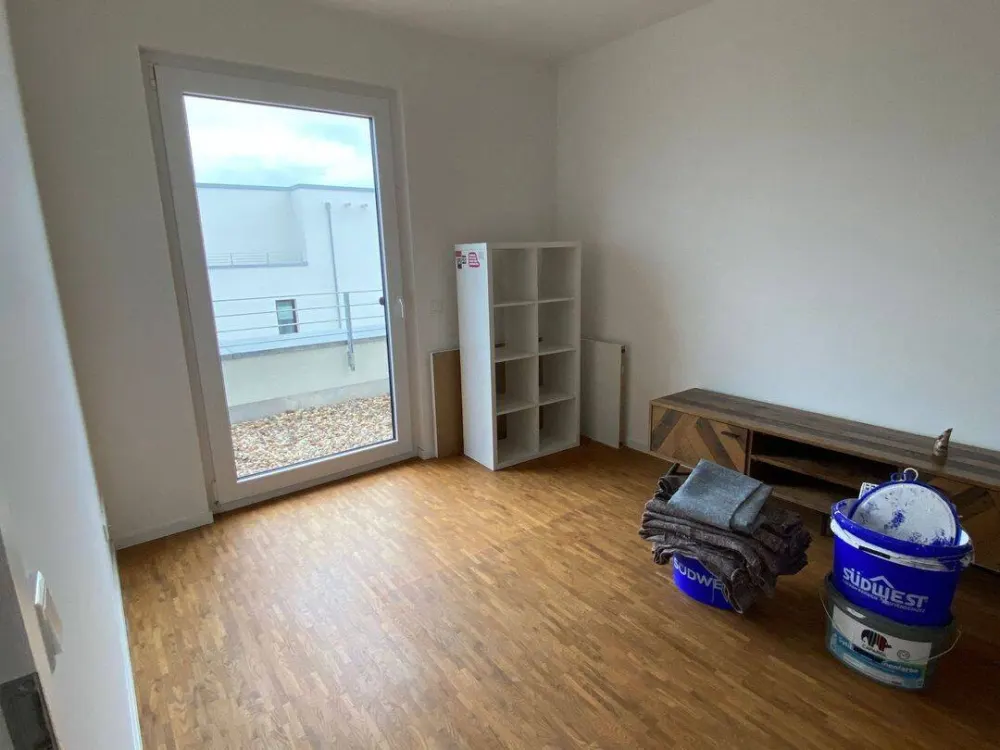 Helle 2-Zimmer-Dachgeschoss-Wohnung mit Terrasse
