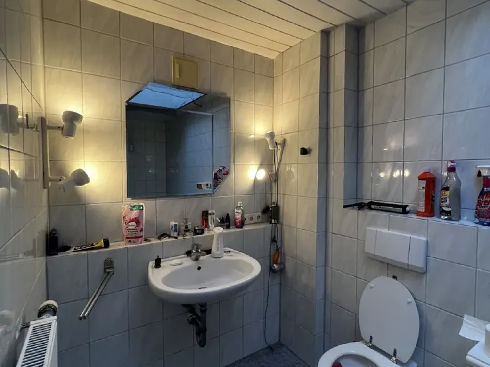 Charmante 2,5-Zimmer-Wohnung mit Balkon und moderner Küche in ruhiger Lage