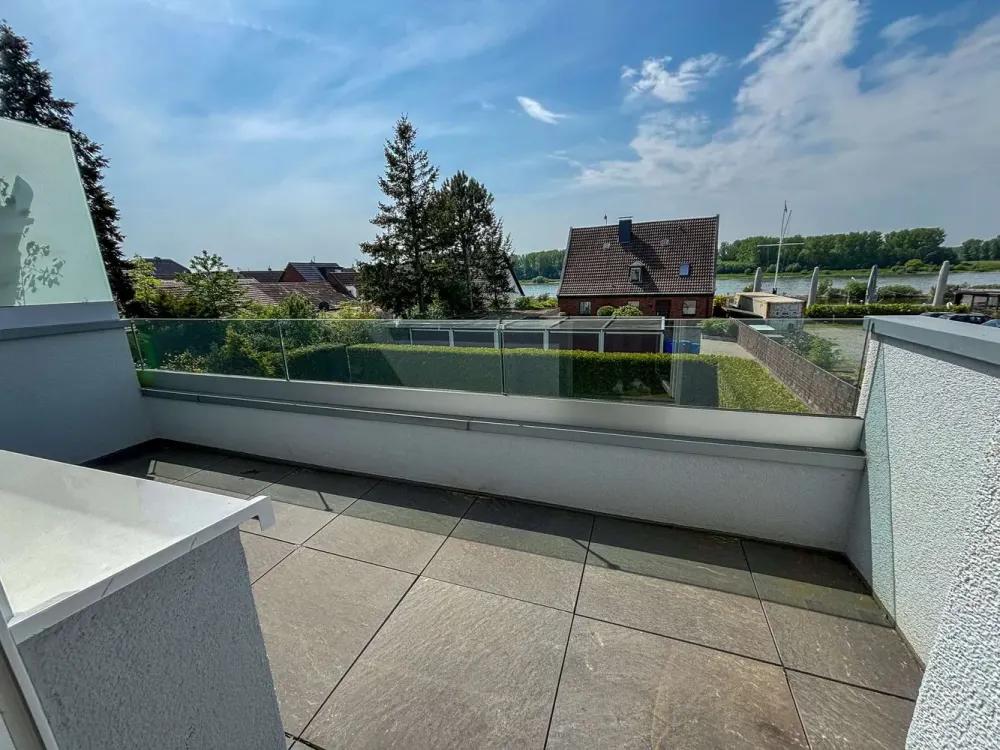 Enjoy the Summer with Rhine View