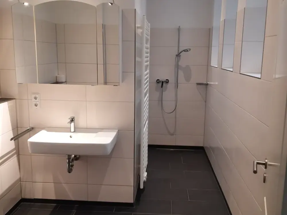 Münster-Südviertel، Dahlweg، شقة أنيقة من غرفتين مع مطبخ مجهز في الطابق الأرضي