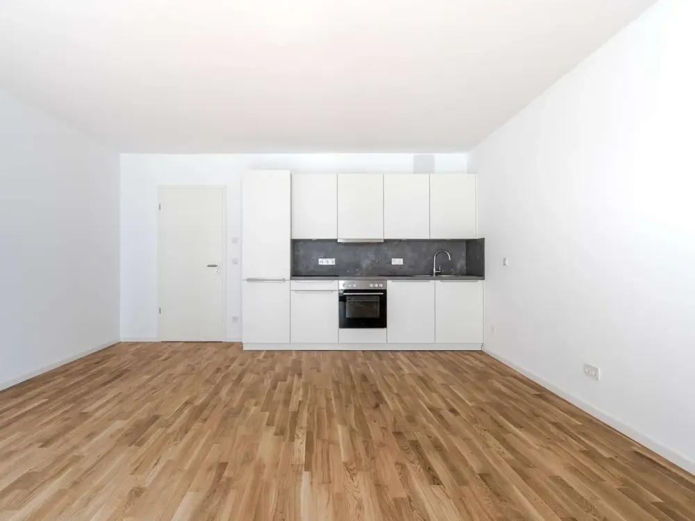 Sustainable Living in the Rebstockviertel: 2-Room Apartment with Balcony