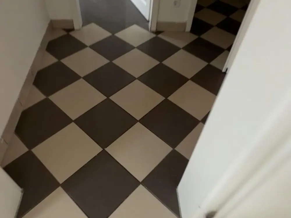 Helle 1-Zimmer-Wohnung (Schönefeld-Ost) zu vermieten