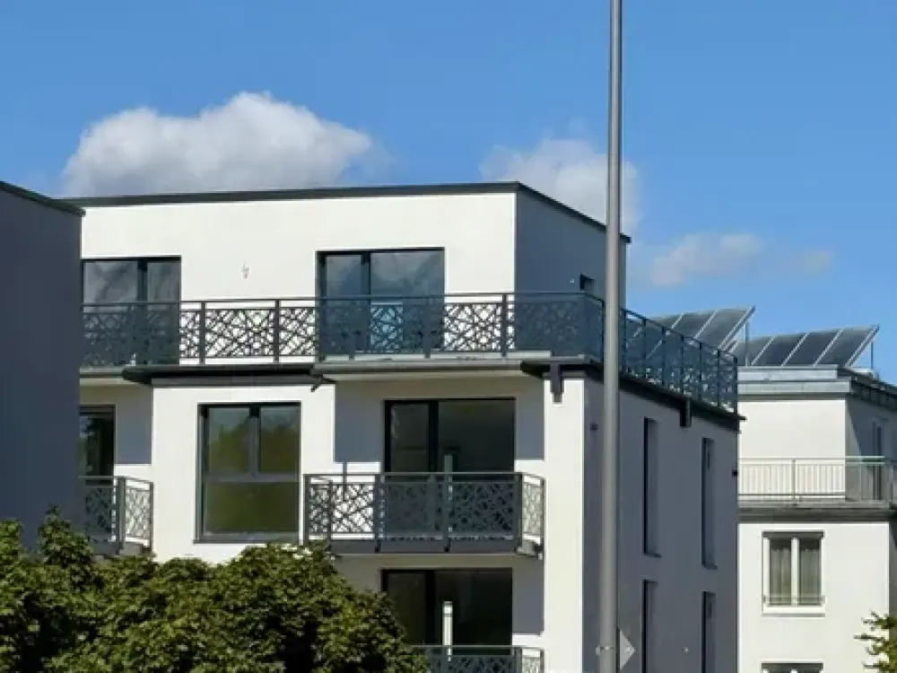 PENTHOUSE 13 - Exklusive 3 Zi. WHG mit 60 m² Dachterrasse,Fußbodenheizung&EinbaukücheErstbezug KfW55