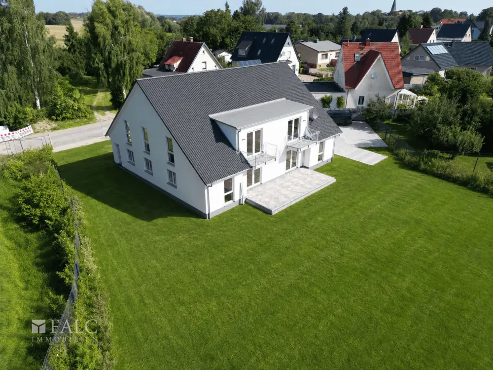 Age-appropriate apartment with 4 rooms in Satow