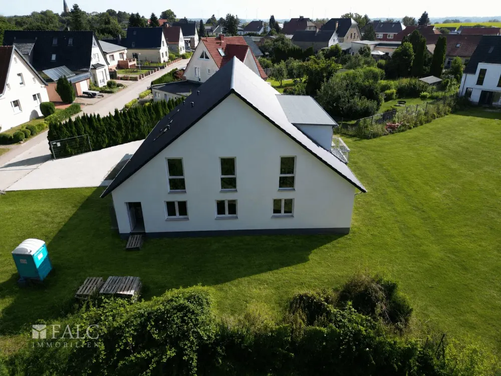 Age-appropriate apartment with 4 rooms in Satow