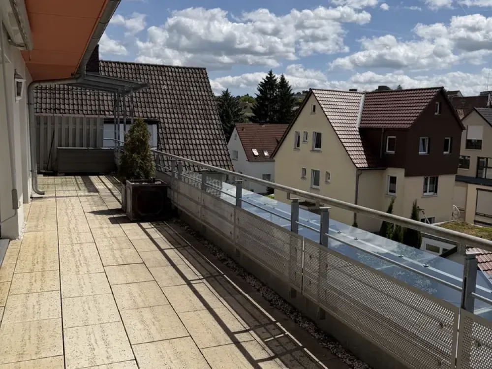 Von Privat - Penthouse Wohnung, zentraler Lage in Böblingen