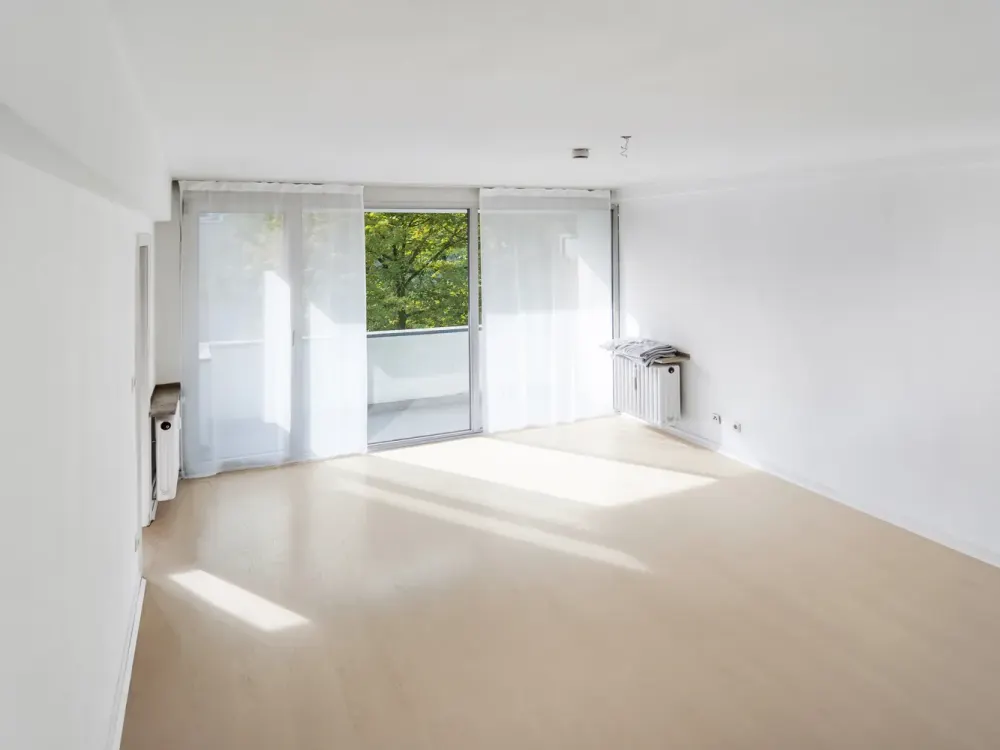 Zuhause mit 2 Zimmern und Balkon in Köln-Lindenthal