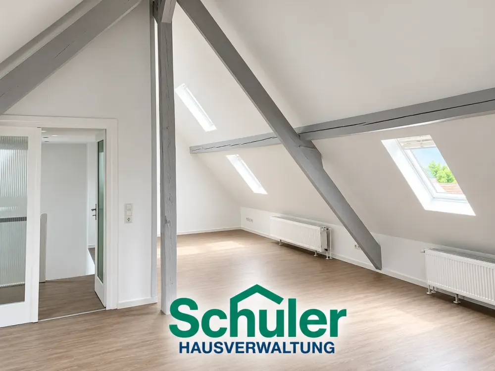 *attraktive 4-Zimmer-Maisonette-Wohnung mit Balkon*
