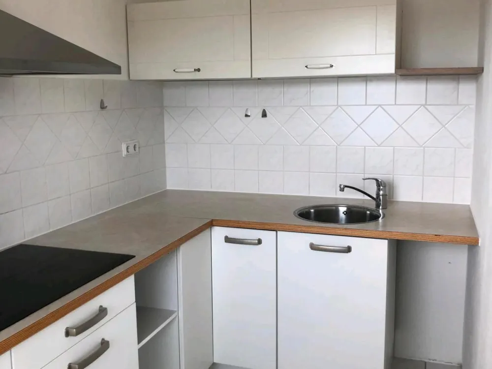 Moderne helle Studiowohnung ab 01.11.26