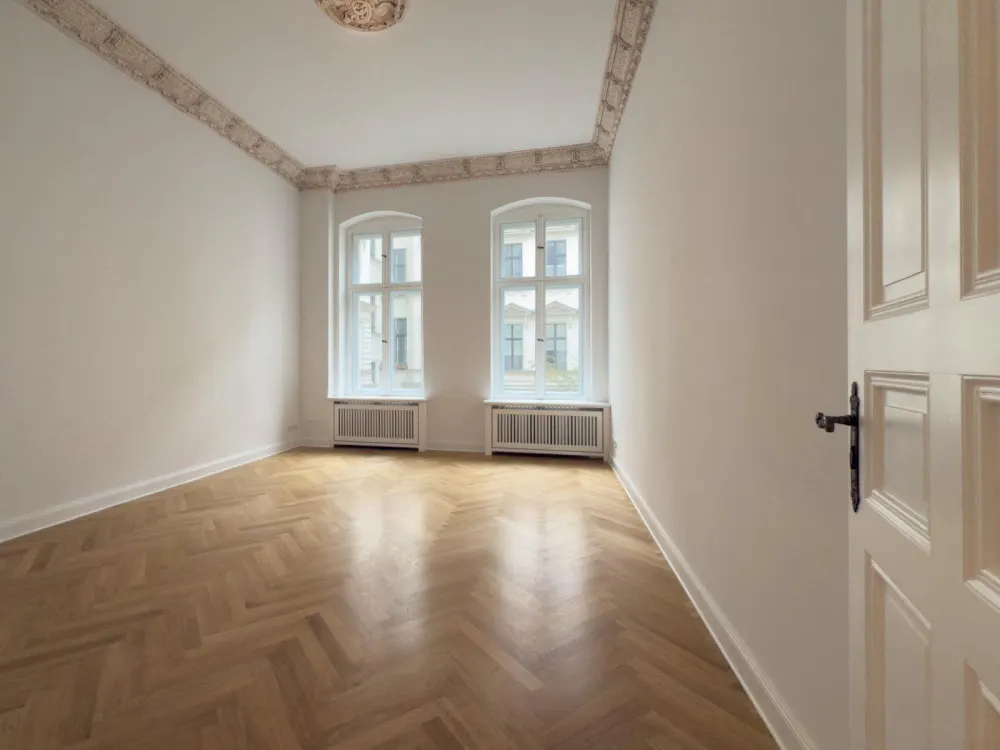 Befristet für 1,5 Jahre: Hochwertig sanierte 3-Zimmerwohnung mit ca. 96 m² im Riehmers Hofgarten