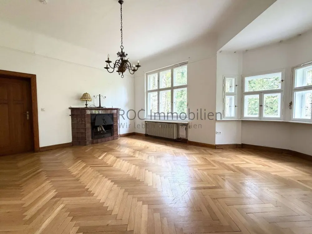 Stilvolle Altbauvilla mit ca. 190 m² Wohnfläche! Berlin-Lichtenrade
