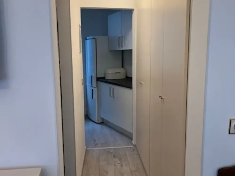 Möbliertes 1-Zimmer-Apartment mit separater Küche in bester Innenstadtlage von Köln