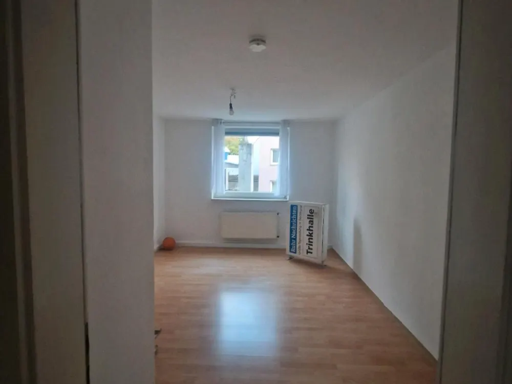 73 qm, 3-Zimmer Wohnung, Innenstadt West, Einzug ab Oktober