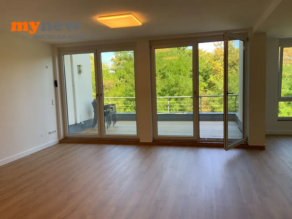 mynew: ZIMMER IN WG - Großzügige 5Zimmer-Wohnung mit herrlicher Sonnenterrasse
