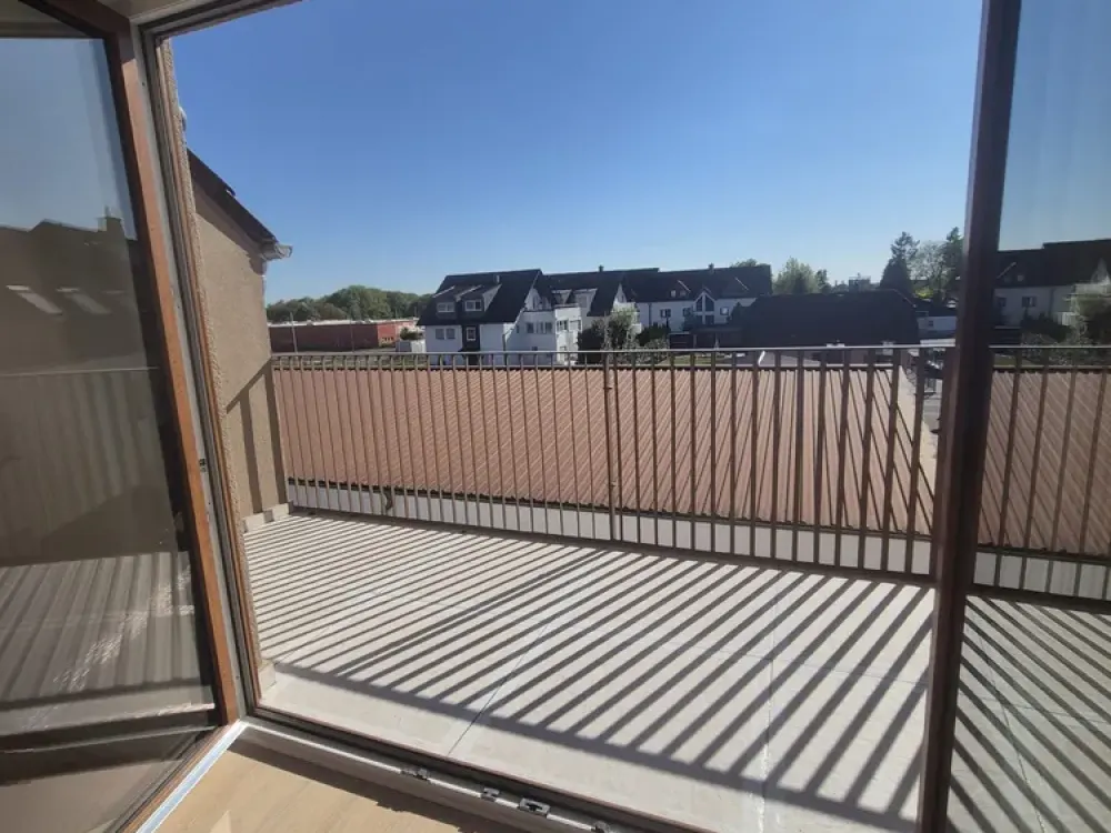 ATTENTION - 4 Z. Maisonette-Wohnung mit 2 Balkon und EBK #14