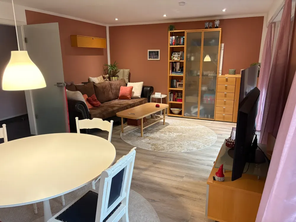 High-Quality Apartment Above the Roofs of Rinkerode